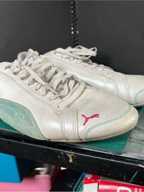 Puma Women’s White Athletic Sneakers with Pink Logo